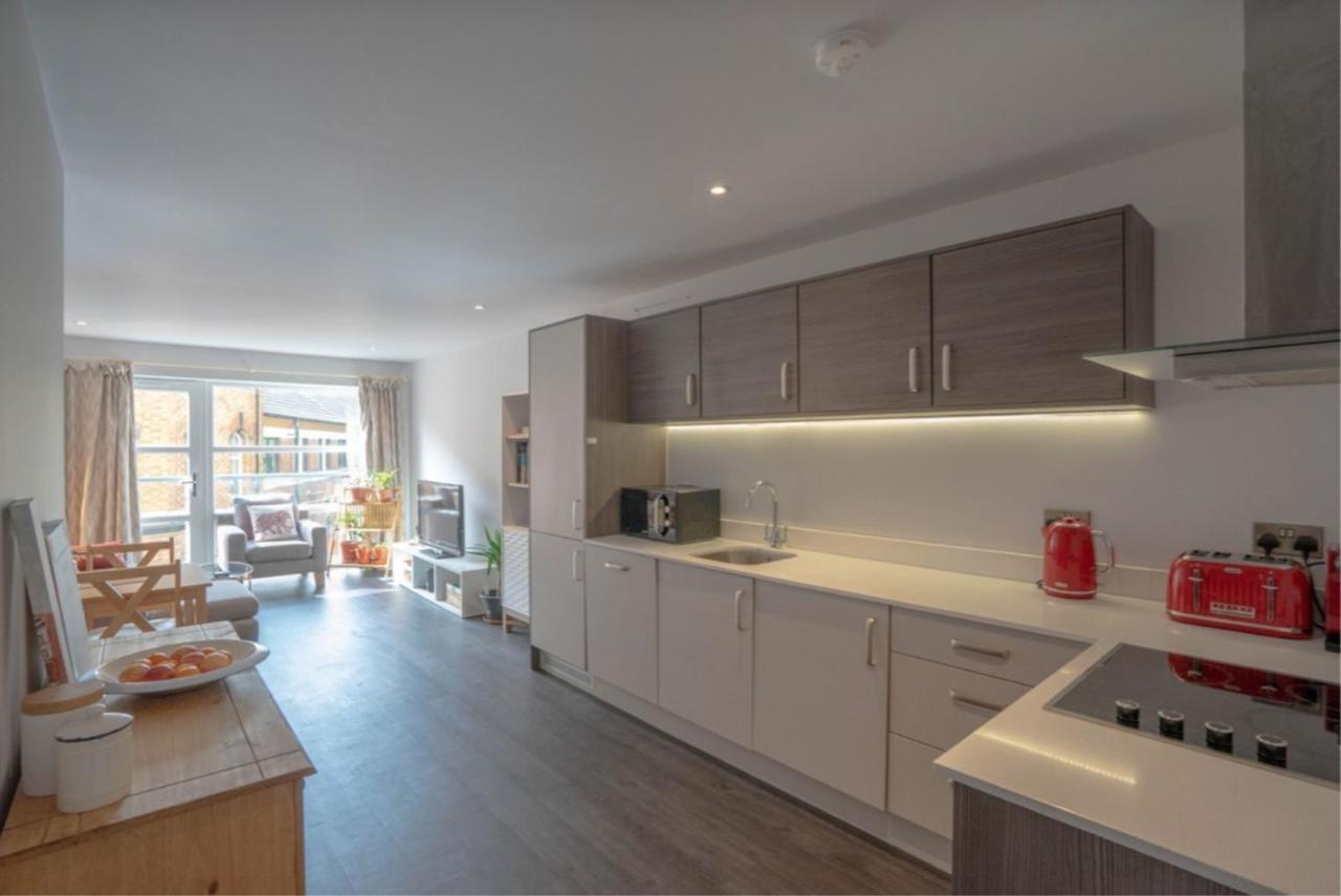 לייסטר Gorgeous Spacious 2 Bed 2 Bath Apartment מראה חיצוני תמונה